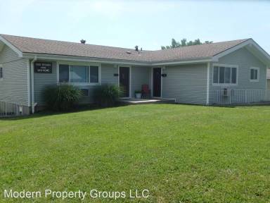 Main picture of 1512 Sylvan Ln