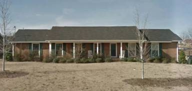 Main picture of 2040 1st Ave