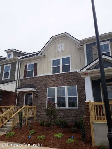 Main picture of 1055 Oglethorpe Dr