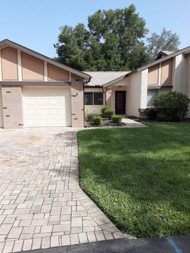 Main picture of 7291 Loch Ness Ct