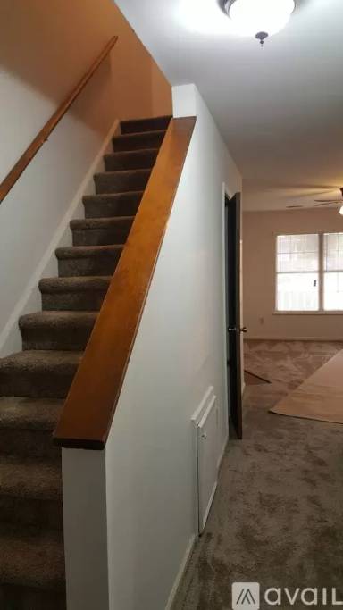 Main picture of 139 Country Town Dr