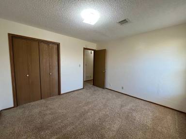 Main picture of 2308 W Ithica St