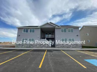 Main picture of 6157 N Freedom Rd