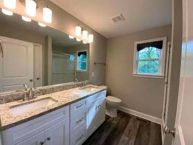 Main picture of 4202 Shelborne Dr