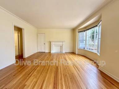 Main picture of 4036 Los Feliz Blvd