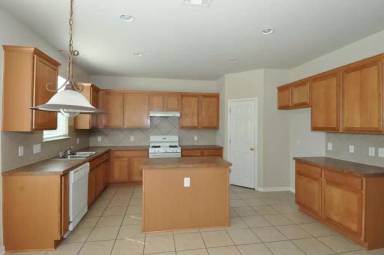 Main picture of 3207 Picton Ct