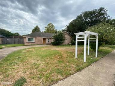 Main picture of 2713 Carson Dr