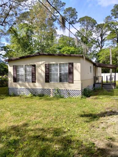 Main picture of 5550 Lyle Ln