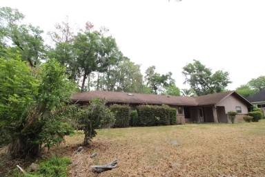 Main picture of 4035 NW 37th Dr