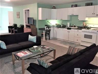 Main picture of 335 New York Ave