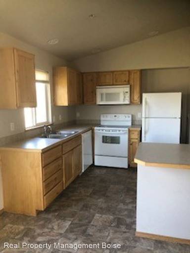 Main picture of 2124 E Whispering Willow Ln