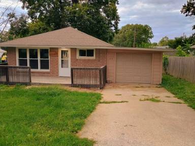Main picture of 214 Augusta Dr