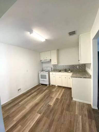 Main picture of 7331 Dunkirk Rd