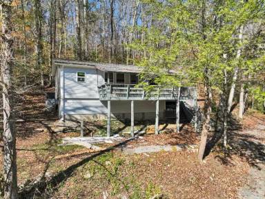 Main picture of 292 Halls Hollow Rd