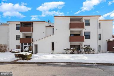 Main picture of 843 Melissa Ct
