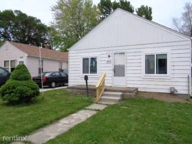 Main picture of 18310 Beechwood St