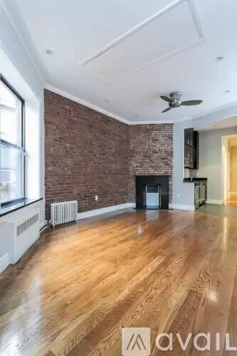 Main picture of 309 W 97th St