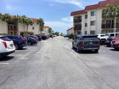 Main picture of 880 Beach Blvd
