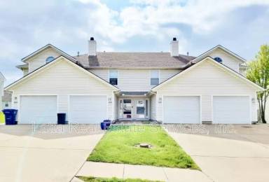 Main picture of 202 NE Sunshine St