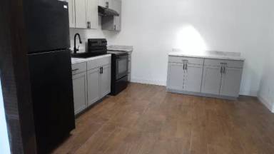 Main picture of 7878 Caxton Cir E