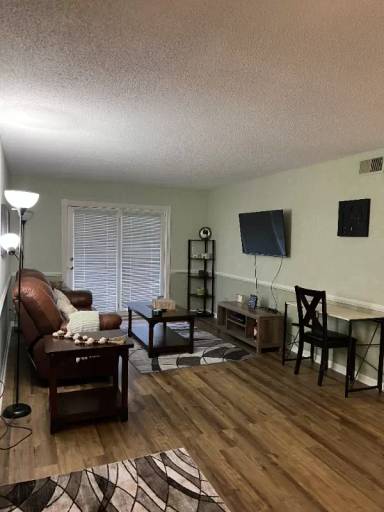 Main picture of Fountainhead West