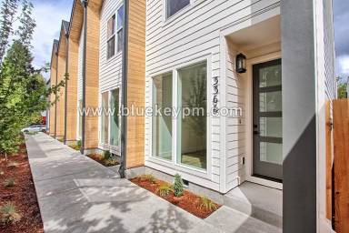 Main picture of 3366 N Russet St