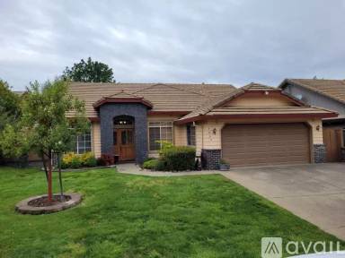 Main picture of 5942 Blackstone Dr