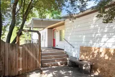 Main picture of 49104 N 116 Pr NW