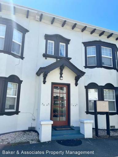 Main picture of 426 Humboldt St