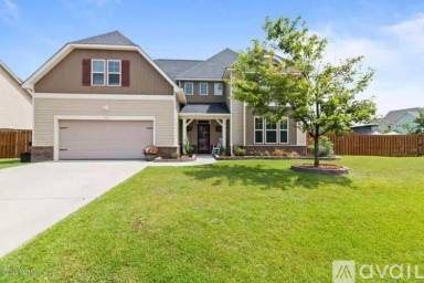 Main picture of 402 Ponzer Ct N