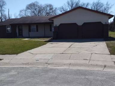 Main picture of 2100 Old Valley Ct SE