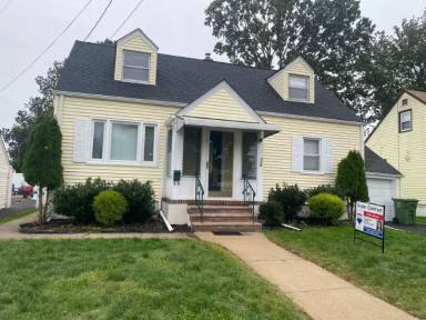 Main picture of 119 Clark St