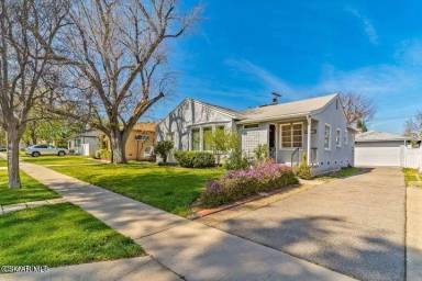 Main picture of 16817 Halper St