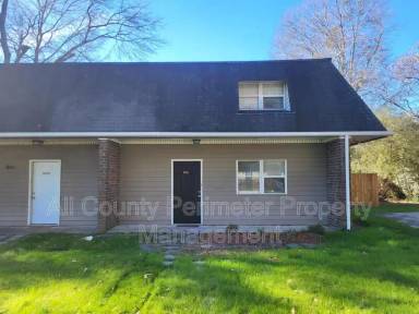 Main picture of 8666 Anna Way