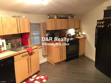 Main picture of 17 Bow St
