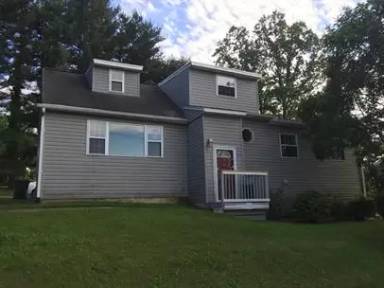 Main picture of 75 Ray St