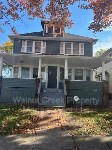 Main picture of 3153 W 112th St
