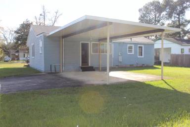 Main picture of 1811 W Whitney Ave