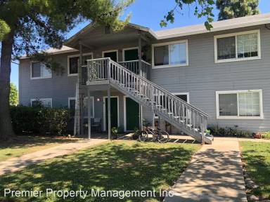Main picture of 76 Paula Ct