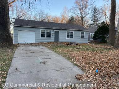 Main picture of 2653 Collin St