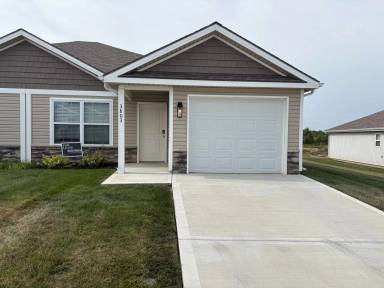 Main picture of Villas at Tiffany Springs