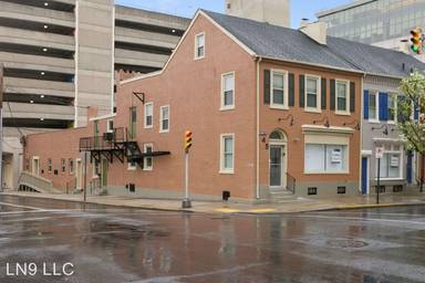 Main picture of 41 N 9th St