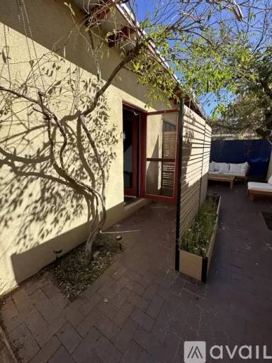 Main picture of 1623 Brae St