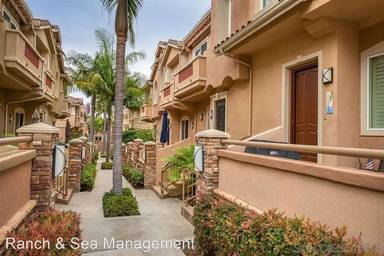 Main picture of 2756 Carlsbad Blvd