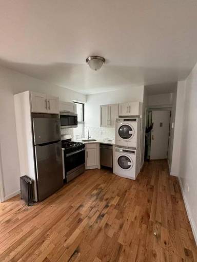 Main picture of 490-502 E 189th St Apartments