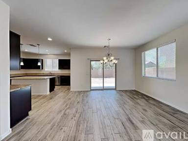 Main picture of 743 W Calle Ocarina