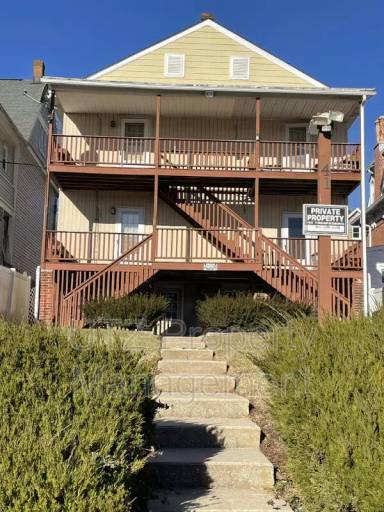 Main picture of 41 Liberty St