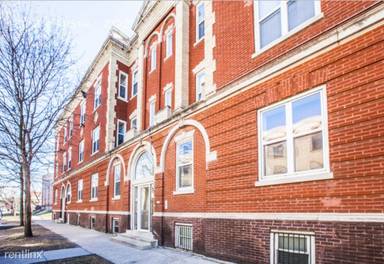 Main picture of 207 E 46th St