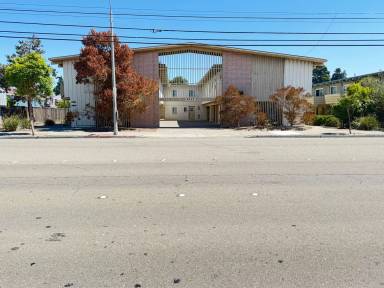 Main picture of 2217 Otis Dr