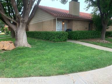 Main picture of 4765 2nd St